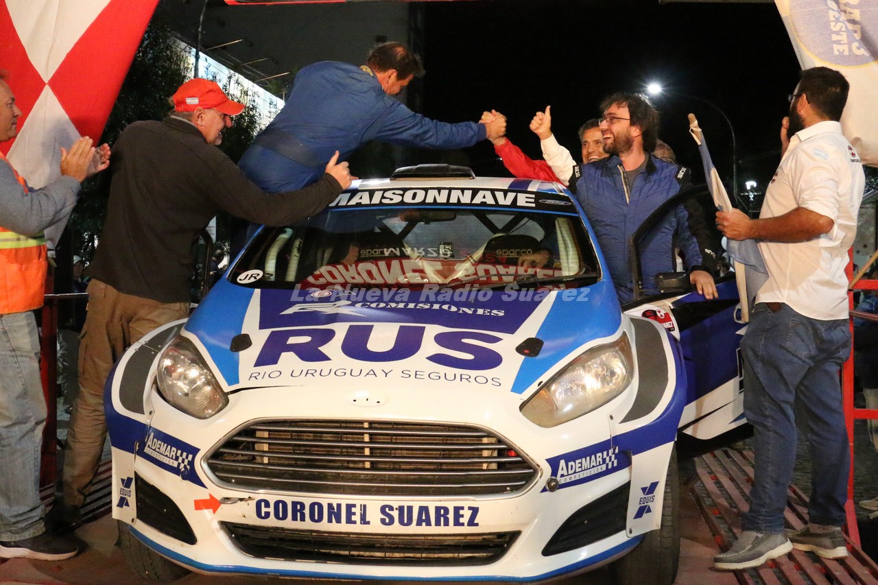 Banderin Rally Inicio Largada simbólica de la primera fecha del Rally bonaerense del S.O en ...